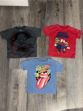 Set of graphic T Rolling Stones, Spider-Man, super Mario